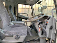 三菱ふそうファイターセルフクレーン4段増トン（6t・8t）[写真30]