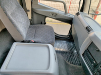 三菱ふそうファイターセルフクレーン4段増トン（6t・8t）[写真31]