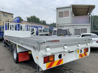 三菱ふそうファイターセルフクレーン4段増トン（6t・8t）[写真04]