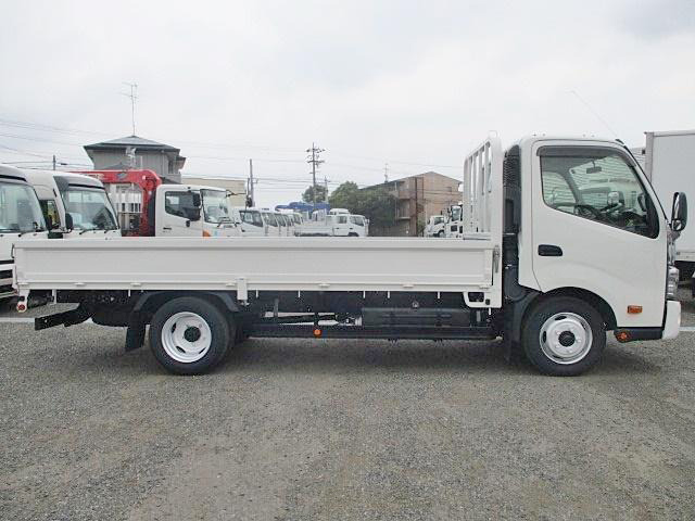 トヨタダイナ平ボディ小型（2t・3t）[写真06]