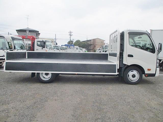 トヨタダイナ平ボディ小型（2t・3t）[写真08]