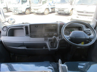 三菱ふそうキャンターガッツダブルキャブ（Wキャブ）小型（2t・3t）[写真24]