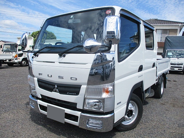 三菱ふそうキャンターガッツダブルキャブ（Wキャブ）小型（2t・3t）[写真03]