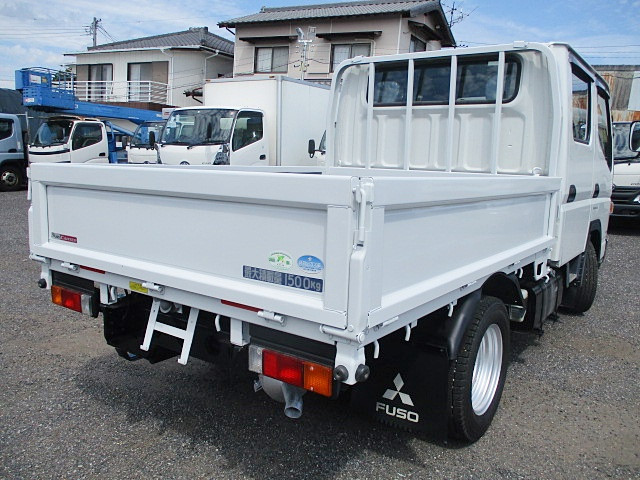 三菱ふそうキャンターガッツダブルキャブ（Wキャブ）小型（2t・3t）[写真04]