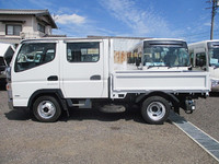 三菱ふそうキャンターガッツダブルキャブ（Wキャブ）小型（2t・3t）[写真05]