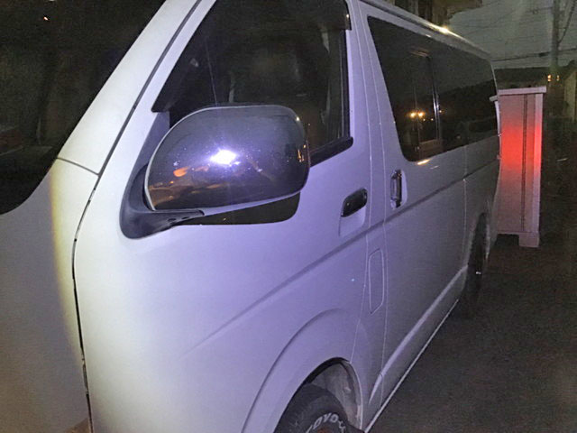 トヨタハイエースバン小型（2t・3t）[写真02]