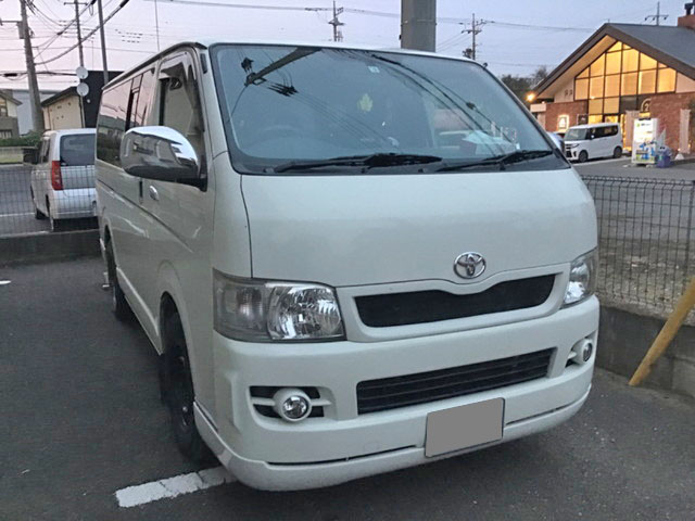 トヨタハイエースバン小型（2t・3t）[写真04]