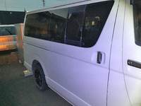 トヨタハイエースバン小型（2t・3t）[写真05]