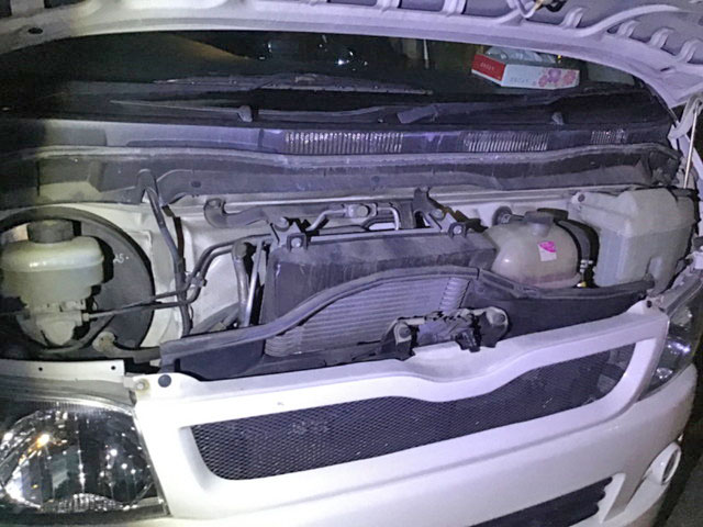トヨタハイエースバン小型（2t・3t）[写真06]