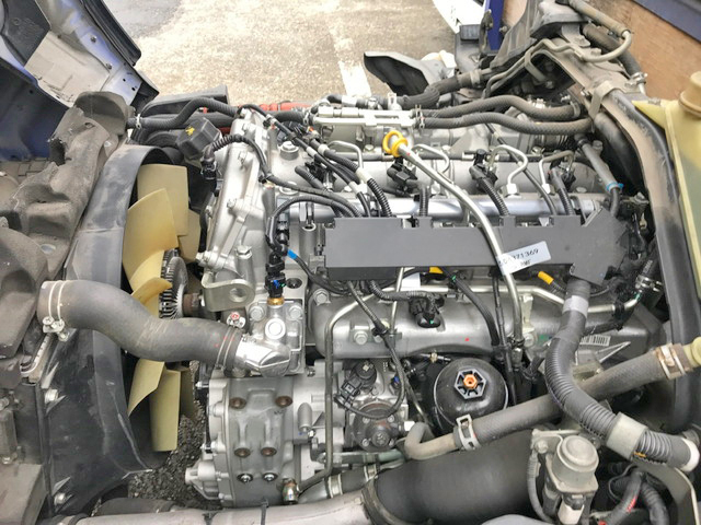 日産アトラス平ボディ小型（2t・3t）[写真17]