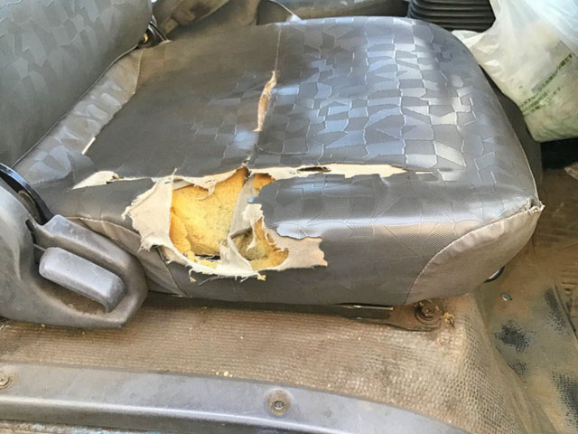 いすゞエルフ平ボディ小型（2t・3t）[写真15]