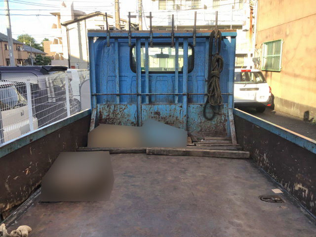 いすゞエルフ平ボディ小型（2t・3t）[写真08]