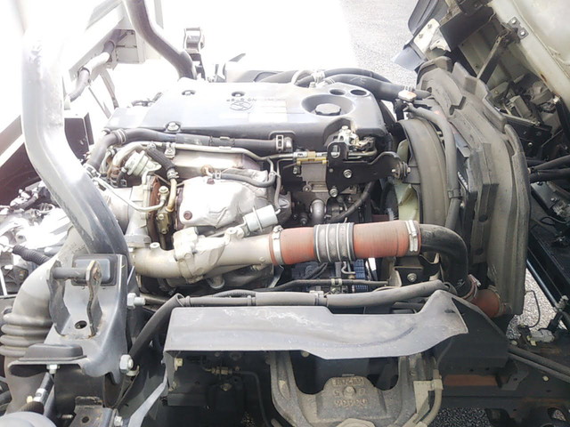 いすゞエルフアルミウイング小型（2t・3t）[写真21]