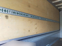 いすゞエルフアルミウイング小型（2t・3t）[写真08]