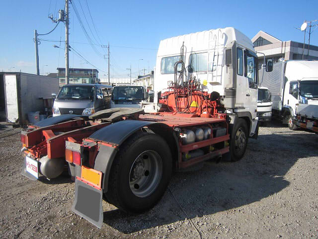 日野プロフィアトレーラーヘッド（トラクターヘッド）大型（10t）[写真02]