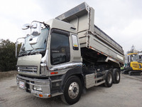 いすゞギガダンプ大型（10t）[写真01]