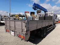 三菱ふそうファイターセルフクレーン5段増トン（6t・8t）[写真02]