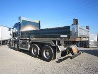 いすゞギガダンプ大型（10t）[写真02]