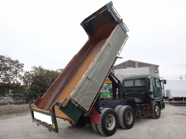 日野プロフィアダンプ大型（10t）[写真02]