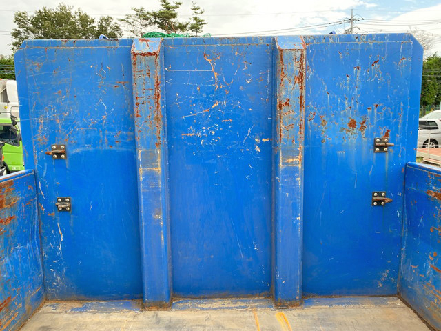 日野レンジャー平ボディ増トン（6t・8t）[写真13]