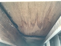 いすゞエルフ平ボディ小型（2t・3t）[写真11]