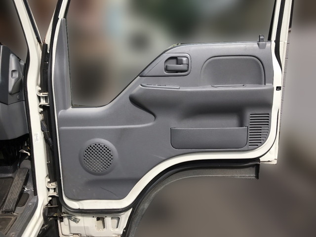 いすゞエルフ平ボディ小型（2t・3t）[写真20]