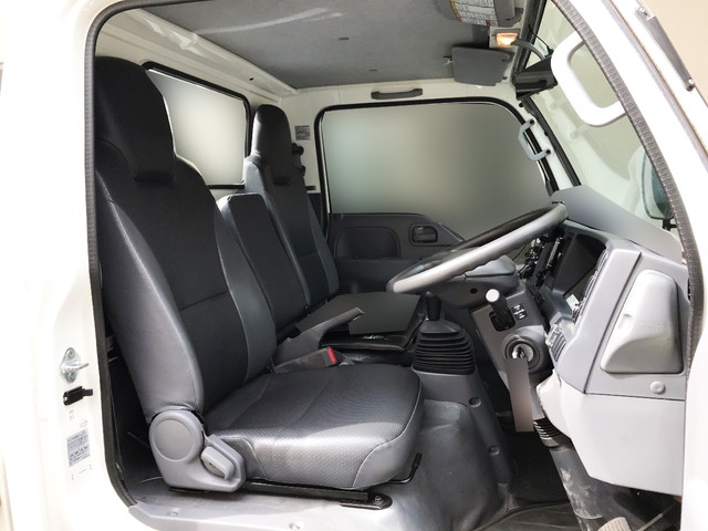 いすゞエルフ平ボディ小型（2t・3t）[写真22]