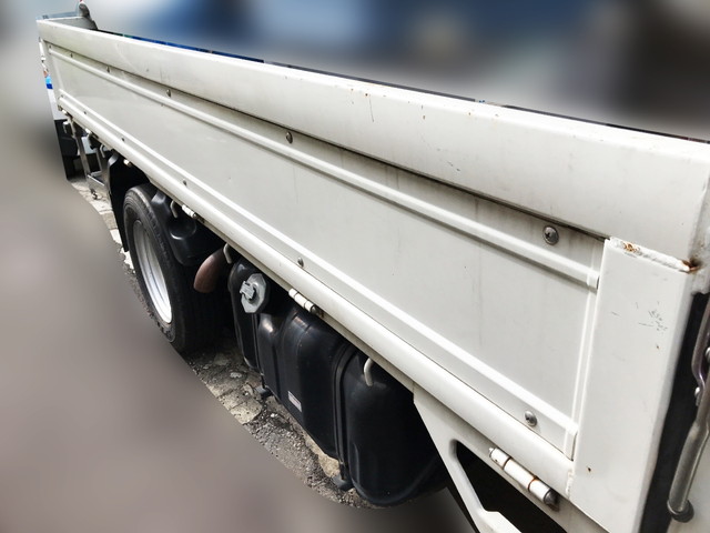 いすゞエルフ平ボディ小型（2t・3t）[写真05]