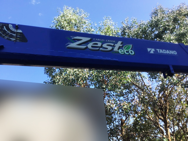 三菱ふそうスーパーグレートクレーン4段大型（10t）[写真12]