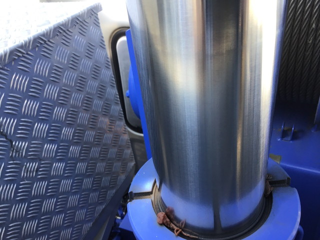 三菱ふそうスーパーグレートクレーン4段大型（10t）[写真13]