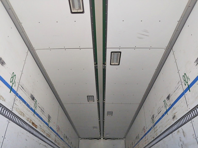 日野プロフィアアルミウイング大型（10t）[写真16]