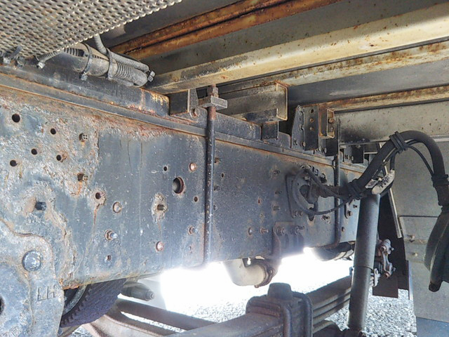 日野プロフィアアルミウイング大型（10t）[写真26]