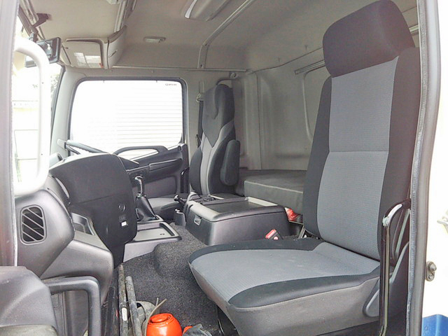 日野プロフィアアルミウイング大型（10t）[写真32]