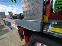 いすゞギガセーフティクレーン5段大型（10t）[写真13]