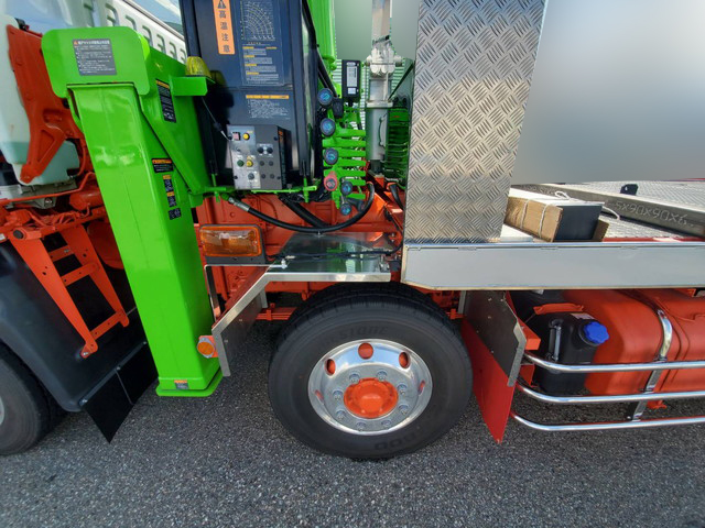 いすゞギガセーフティクレーン5段大型（10t）[写真14]