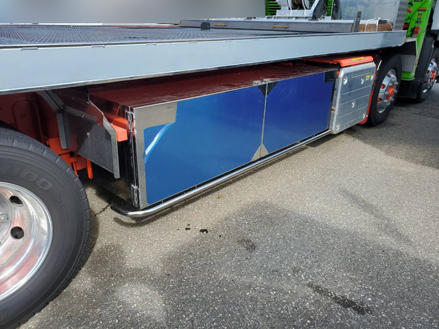 いすゞギガセーフティクレーン5段大型（10t）[写真24]