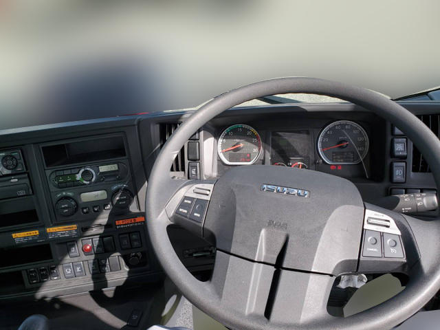 いすゞギガセーフティクレーン5段大型（10t）[写真34]