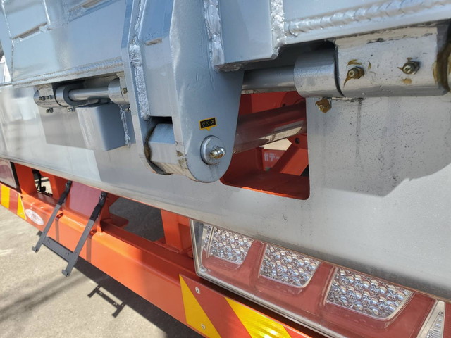 いすゞギガセーフティクレーン5段大型（10t）[写真08]