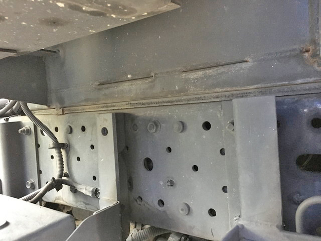 いすゞエルフパッカー車（塵芥車）小型（2t・3t）[写真25]