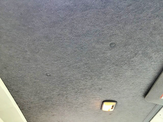 いすゞエルフ冷凍車（冷蔵車）小型（2t・3t）[写真21]