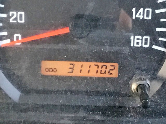 いすゞエルフ冷凍車（冷蔵車）小型（2t・3t）[写真23]