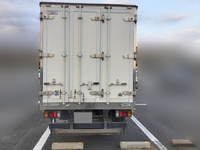 いすゞエルフ冷凍車（冷蔵車）小型（2t・3t）[写真05]