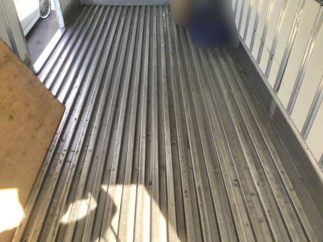 いすゞフォワード冷凍車（冷蔵車）中型（4t）[写真06]