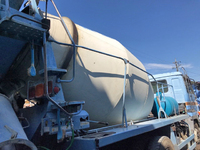 UDトラックスビッグサムミキサー車（コンクリートミキサー）大型（10t）[写真06]