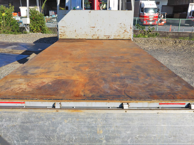 いすゞエルフユニック5段小型（2t・3t）[写真12]