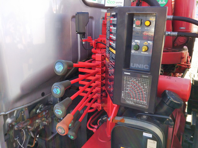 いすゞエルフユニック5段小型（2t・3t）[写真17]