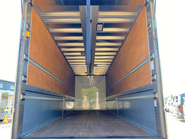 日野プロフィアアルミウイング大型（10t）[写真11]