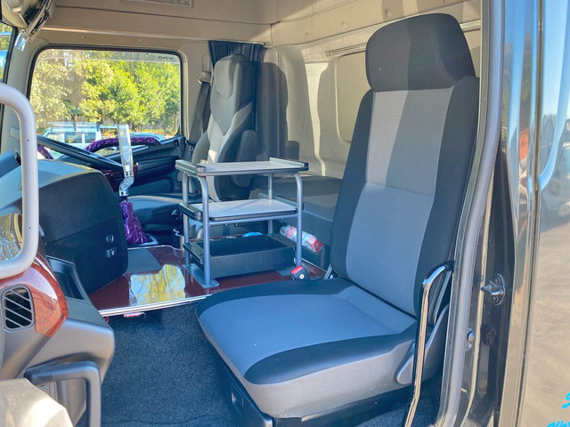 日野プロフィアアルミウイング大型（10t）[写真33]