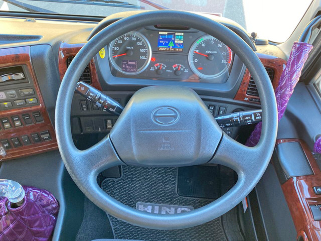 日野プロフィアアルミウイング大型（10t）[写真36]