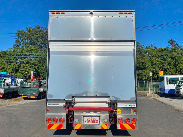 日野プロフィアアルミウイング大型（10t）[写真09]